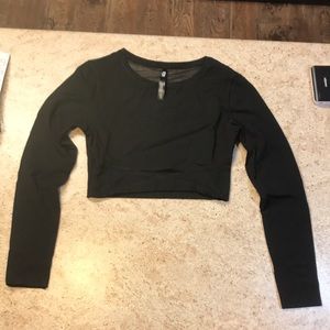 Victoria’s Secret Twist Long Sleeve Crop (Workout)
